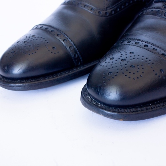 Church’s Custom Grade Leather Wingtip Shoe’s Men’s 9(F) Made In England - Picture 9 of 13